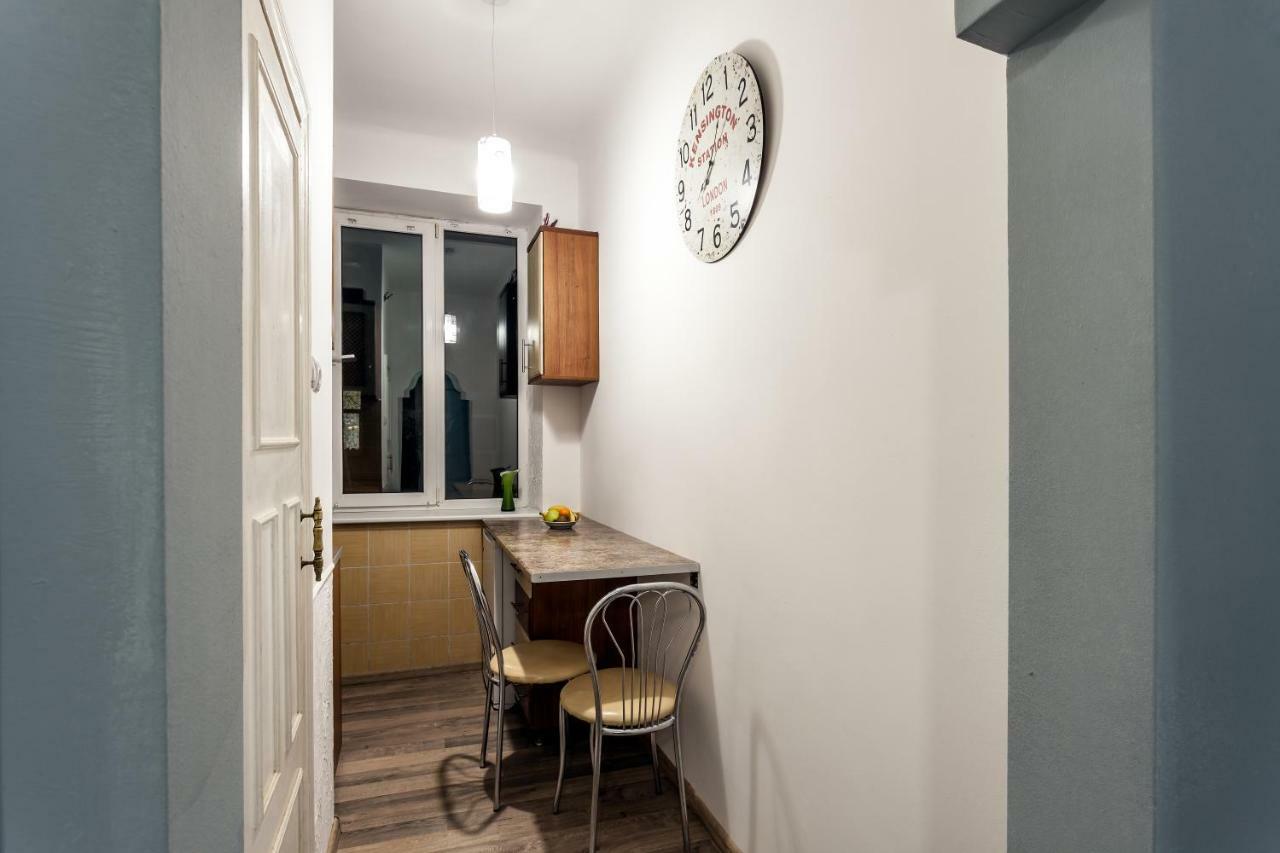 Apartment On Sharanevycha Λβιβ Εξωτερικό φωτογραφία