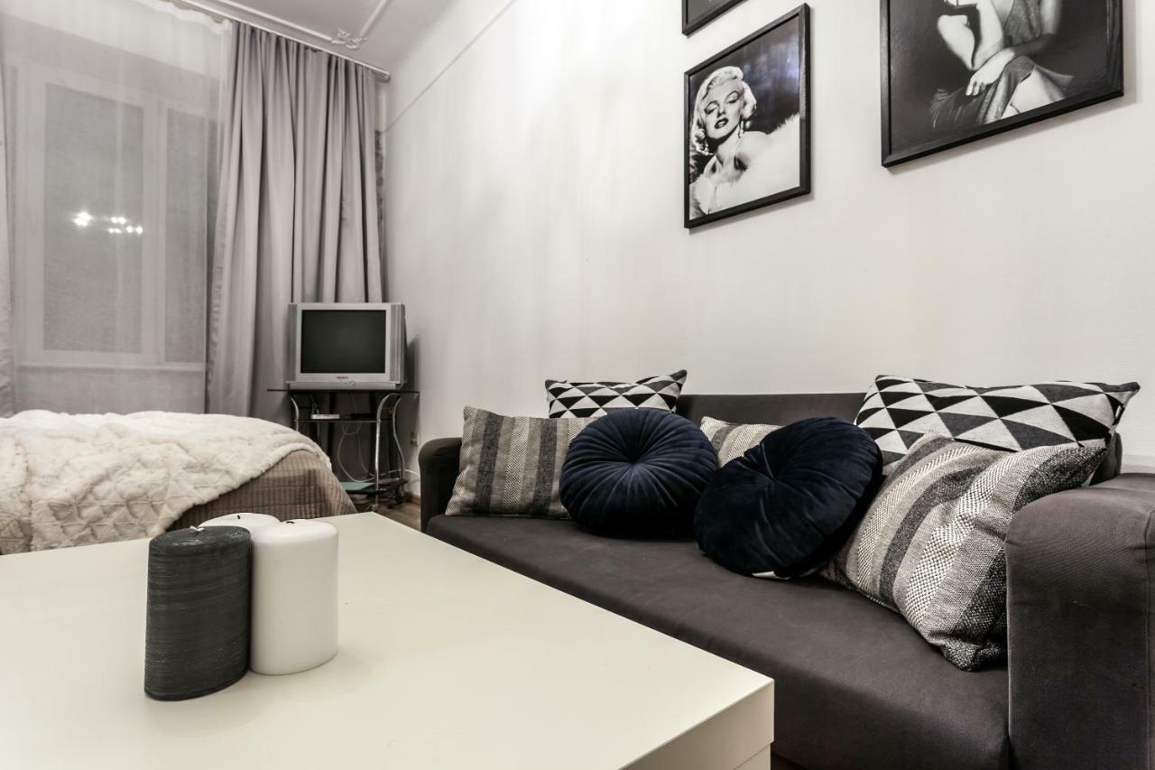 Apartment On Sharanevycha Λβιβ Εξωτερικό φωτογραφία